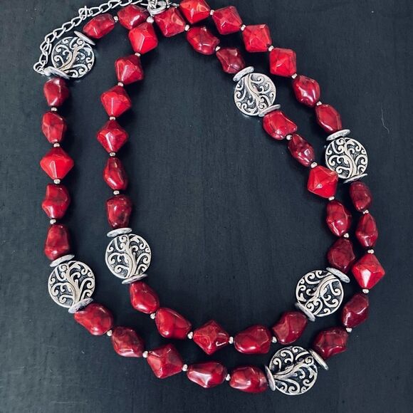 Premier Designs Red Coral Stone Silver Swirl Beaded Necklace - Picture 2 of 5